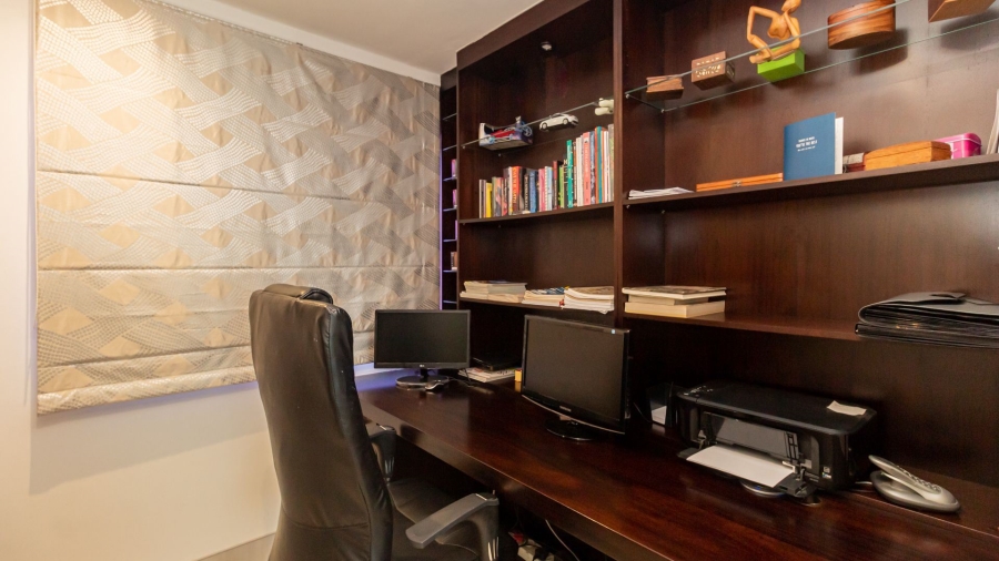 3 Bedroom Property for Sale in Baronetcy Estate Western Cape